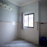 Nhà đường Âu Cơ, phường 9 trung tâm Tân Bình.