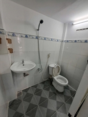 NHÀ LŨY BÁN ÍCH TÂN PHÚ, NHÀ NHỎ ĐẦY DỦ CÔNG NĂNG 2 TẦNG 2,35 TỶ.