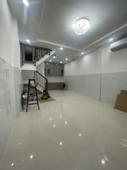 NHÀ ĐƯỜNG HÒA BÌNH TÂN PHÚ GẦN ĐẦM SEN, 4M X 10 M 2 TẦNG GIÁ 5,2 TỲ.