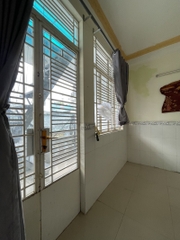 NHÀ ÂU CƠ P10 TÂN BÌNH, 3 TẦNG 3,5M X 11M NHÀ HIẾM CÓ.