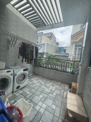 Nhà 2 Lầu Tân Bình Hẻm Xe Hơi 78m2 Gần Trường Sa.