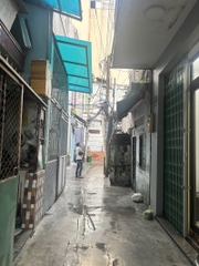 NHÀ VƯỜN LÀ TÂN PHÚ, NHÀ HIẾM 34M2 4,5TỶ.