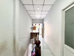 NHÀ MẶT TIỀN KINH DOANH, KHU BÀU CÁT VỊ TRÍ RẤT ĐẮC ĐỊA.