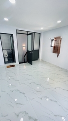 NHÀ LẠC LONG QUÂN PHƯỜNG 10 TÂN BÌNH 3 TẦNG GIÁ 4,15 TỶ.