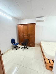 NHÀ TÂN SƠN NHÌ, TÂN PHÚ GIÁP TÂN BÌNH NGANG 3,7M NỞ HẬU 4,9M X 15M.