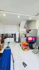 NHÀ ĐƯỜNG TÂN QÚY TÂN PHÚ, XE HƠI ĐỖ TRƯỚC NHÀ, 2 TẦNG CĂN GÓC.
