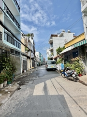 NHÀ ĐƯỜNG SƠN KỲ TÂN PHÚ GẦN AEON,  3,2M X 13M 5 TẦNG GIÁ 6,3 TỶ.