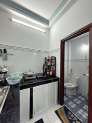 NHÀ ĐƯỜNG CỘNG HÒA, HẺM VIP GIÁ NHỈNH 5 TỶ.