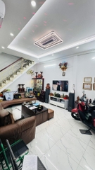 NHÀ TRẦN VĂN QUANG P10 TÂN BÌNH GẦN SÂN BAY, 5,8M X 7M 2 TẦNG GIÁ 6,9 TỶ.