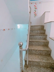Nhà đường Vườn Lài, Tân Phú 46m2, hơn 5 tỷ một chút.
