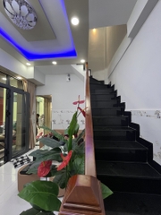 Nhà đường Nguyễn Hồng Đào, mới đẹp vị trí đắc địa tại Tân Bình.