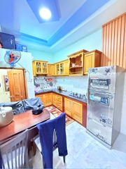 NHÀ MỚI ĐẸP TRUNG TÂM P8 TÂN BÌNH, GẦN SÂN BAY 50M2 2 TẦNG, 5,6 TỶ.