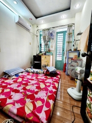 NHÀ HOÀNG VĂN THỤ P2 TÂN BÌNH, NHÀ NHỎ ĐẦY DỦ CÔNG NĂNG.