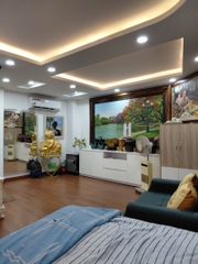 NHÀ NGAY CHỢ VẢI SẦM UẤT TÂN BÌNH, 3 TẦNG GIÁ 6,4 TỶ.