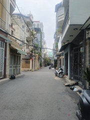 NHÀ NI SƯ HUỲNH LIÊN P10 TÂN BÌNH, NHÀ NHỎ ĐẦY ĐỦ CÔNG NĂNG
