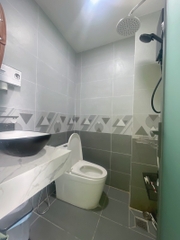 NHÀ LẠC LONG QUÂN P8 TÂN BÌNH. NHÀ NHỎ ĐẦY DỦ CÔNG NĂNG