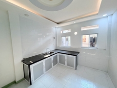 NHÀ ĐƯỜNG LÊ BÌNH P4 TÂN BÌNH, 4 TẦNG 5,5 TỶ.