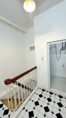 NHÀ BÙI  THẾ MỸ NGAY CHỢ NHỎ, NHÀ 3 TẦNG 5,3 TỶ.