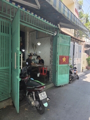 NHÀ VƯỜN LÀI TÂN PHÚ SÂN TRƯỚC, SÂN SAU 4M X 18M 2 TẦNG.