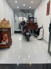 Nhà 2 Lầu Tân Bình Hẻm Xe Hơi 78m2 Gần Trường Sa.