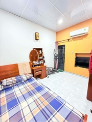 NHÀ MỚI ĐẸP TRUNG TÂM P8 TÂN BÌNH, GẦN SÂN BAY 50M2 2 TẦNG, 5,6 TỶ.