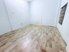 NHÀ HẺM 5M HOÀNG VĂN THỤ TÂN BÌNH, GẦN SÂN BAY GIÁ NHỈNH 5 TỶ.