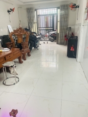 Nhà Ni Sư Huỳnh Liên phường 10 Tân Bình