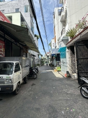 NHÀ ĐƯỜNG PHAN SÀO NAM P11 TÂN BÌNH , GẦN SÂN BAY 3,7M X 17M 3 TẦNG 8,3 TỶ.