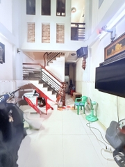 NHÀ ÂU CƠ PHÚ TRUNG TÂN PHÚ, 5 TẦNG GIÁ 5,8 TỶ.
