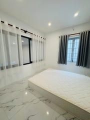 NHÀ ĐƯỜNG NGUYỄN CỬU ĐÀM TÂN PHÚ, GẦN ĐẠI HỌC CÔNG NGHIỆP,  4M X 11M 2 TẦNG 5,6 TỶ.