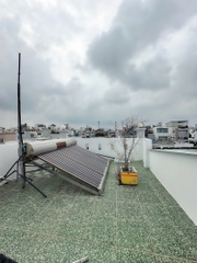 NHÀ HẺM XE ÔTÔ LẠC LONG QUÂN P.BẢY HIỀN, 5 TẦNG RẤT TIỆN NGHI.