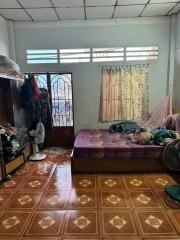 Nhà đẹp đường Cống Lỡ gần chợ Phạm Văn Bạch.