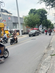 Nhà phố 3.88 tỷ đường Nguyễn Văn Quá, quận 12.