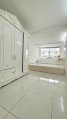 NHÀ LẠC LONG QUÂN P10 TÂN BÌNH, NHÀ RẤT ÍT CÓ 3 TẦNG GIÁ 2,7 TỶ.