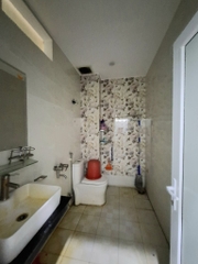 NHÀ ĐƯỜNG NGUYỄN HỮU TIẾN TÂN PHÚ, 4,1 M X 18,5M  XÂY 5 TẦNG.