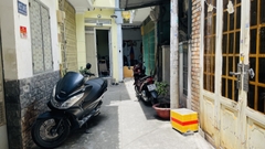 Nhà ở đường Trần Thái Tông, phường 15 Tân Bình giá rất tốt.