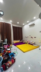 NHÀ GÒ DẦU TÂN QÚY TÂN PHÚ XE ĐỔ TRƯỚC NHÀ, 2 TẦNG 7 TỶ.