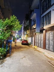 TÂN PHÚ VỀ TRONG ĐÊM 1 SẸC VĂN CAO XE HƠI ĐỖ CỬA, GIÁ CHỈ 5.2 TỶ.