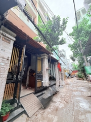 NHÀ ÂU CƠ PHÚ TRUNG TÂN PHÚ, 5 TẦNG GIÁ 5,8 TỶ.