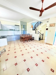 NHÀ TRƯƠNG CÔNG ĐỊNH TRUNG TÂM T.BÌNH, 3 TẦNG 99 M2 GIÁ CỰC HIẾM.