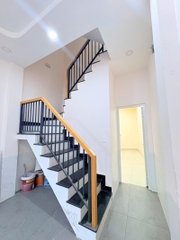 NHÀ ĐƯỜNG NI SƯ HUỲNH LIÊN P10 TÂN BÌNH, 4 TẦNG 5,3 X 15,6M, GIÁ 5,5 TỶ.