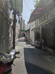 NHÀ VƯỜN LÀI TÂN PHÚ SÂN TRƯỚC, SÂN SAU 4M X 18M 2 TẦNG.