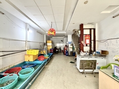 NHÀ MẶT TIỀN KINH DOANH, KHU BÀU CÁT VỊ TRÍ RẤT ĐẮC ĐỊA.