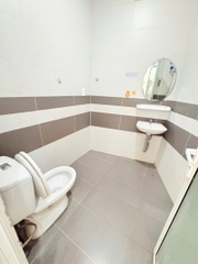 NHÀ ĐƯỜNG NI SƯ HUỲNH LIÊN P10 TÂN BÌNH, 4 TẦNG 5,3 X 15,6M, GIÁ 5,5 TỶ.