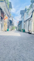 Nhà Tân Thới Hiệp 21, gần khu công viên phần mềm Quang Trung.