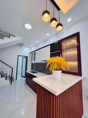 Nhà Tân Phú 53 m2 giá chỉ có 5,6 tỷ. Giá Rẻ và phù hợp nhất.