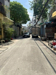 Nhà đường Trường Chinh, phường 14 Tân Bình gần Sân bay Quốc Tế Tân Sơn Nhất.