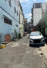 Nhà đường Trường Chinh, phường 14 Tân Bình gần Sân bay Quốc Tế Tân Sơn Nhất.