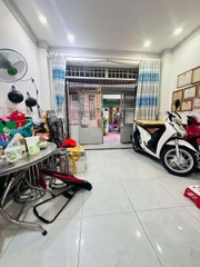 Nhà đường Bình Long, Sơn Kỳ Tân Phú vuông đẹp.