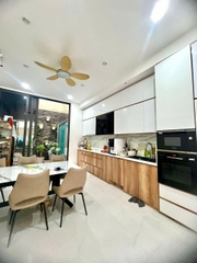 Nhà Đường Kênh 19 tháng 5, 4.3m x 18m, Gần Aeon Tân Phú.